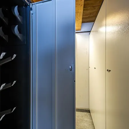 Maison Checrouit Cir Vda 0079 شقة كورمايور